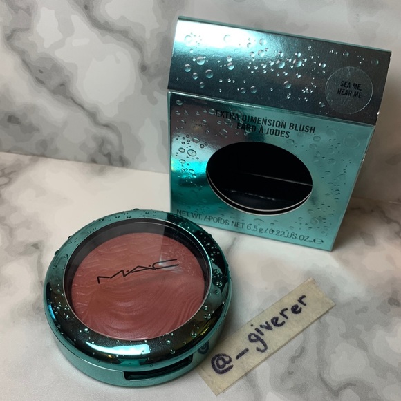 SEA ME, HEAR ME Alluring Aquatic MAC Extra Dimension Blush - Picture 6 of 15